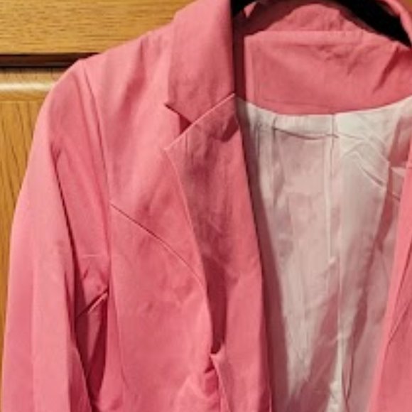 Suit Jacket With Pants - Picture 2 of 8